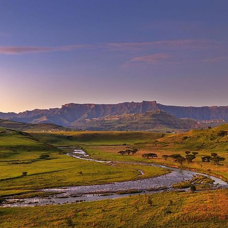 Hlalanathi Drakensberg Resort 버그빌 외부 사진
