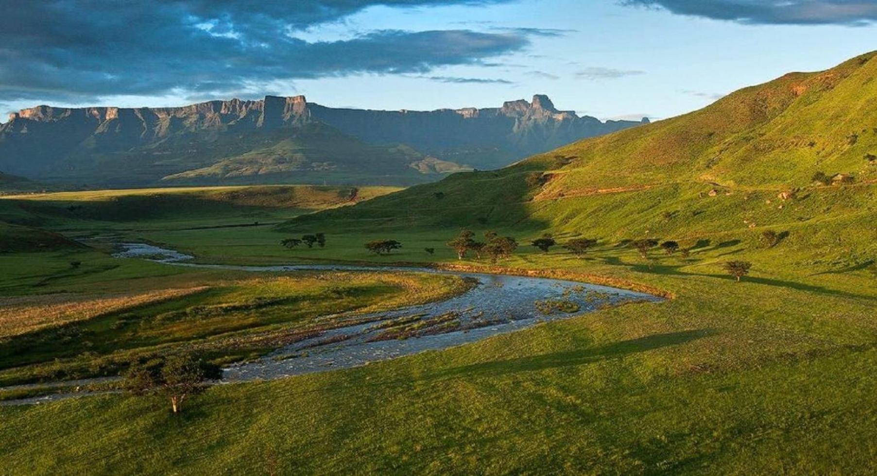 Hlalanathi Drakensberg Resort 버그빌 외부 사진