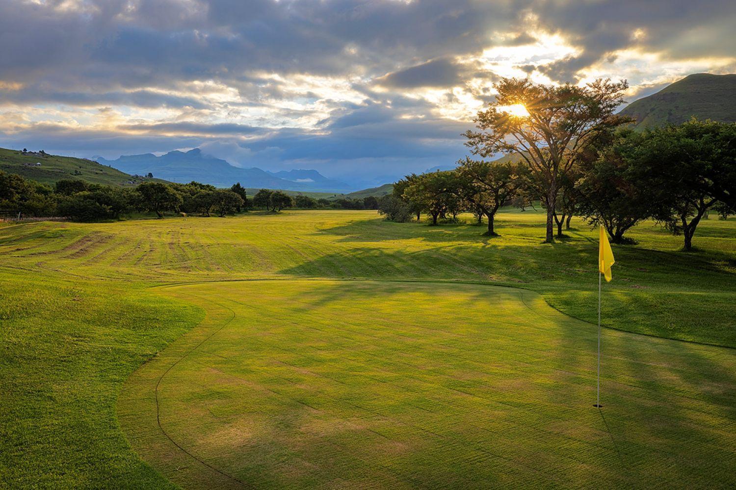 Hlalanathi Drakensberg Resort 버그빌 외부 사진