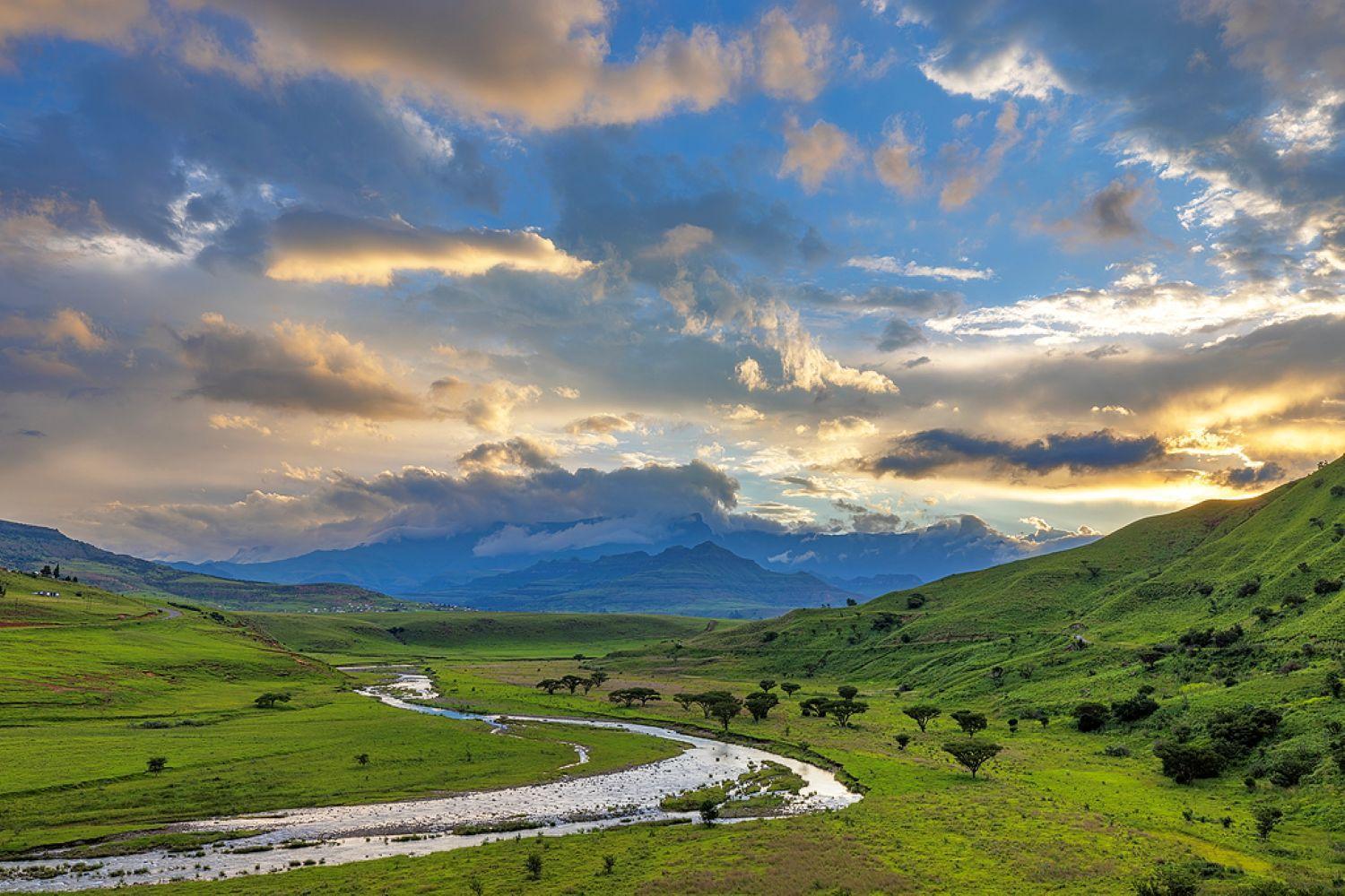 Hlalanathi Drakensberg Resort 버그빌 외부 사진