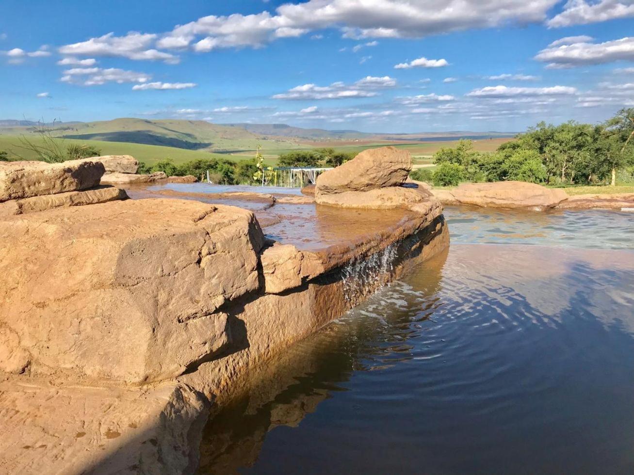 Hlalanathi Drakensberg Resort 버그빌 외부 사진