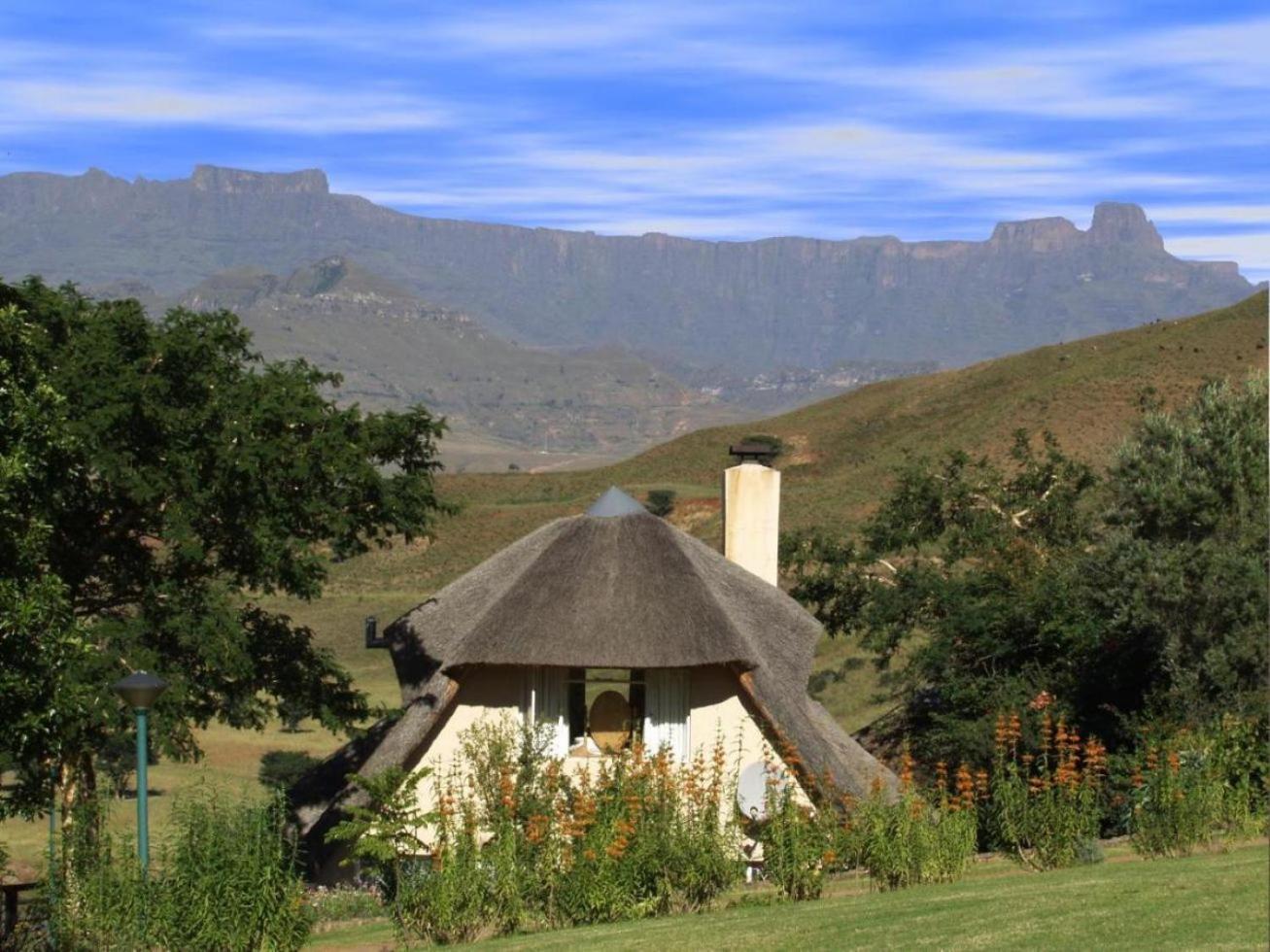 Hlalanathi Drakensberg Resort 버그빌 외부 사진