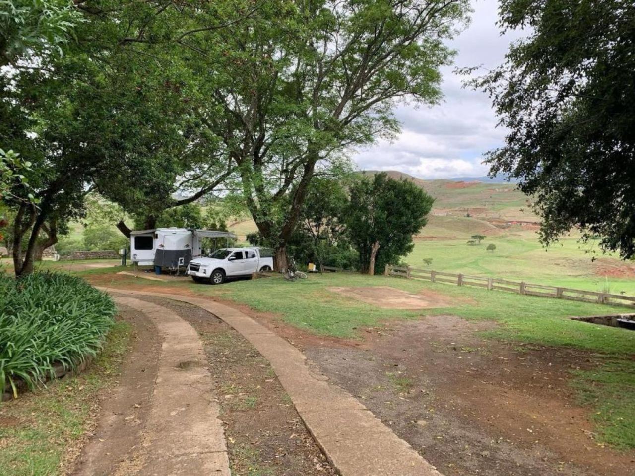 Hlalanathi Drakensberg Resort 버그빌 외부 사진